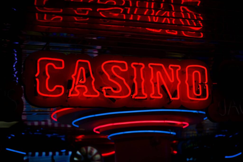 Gamification in Online Casinos: How Game Design Enhances Player Experience